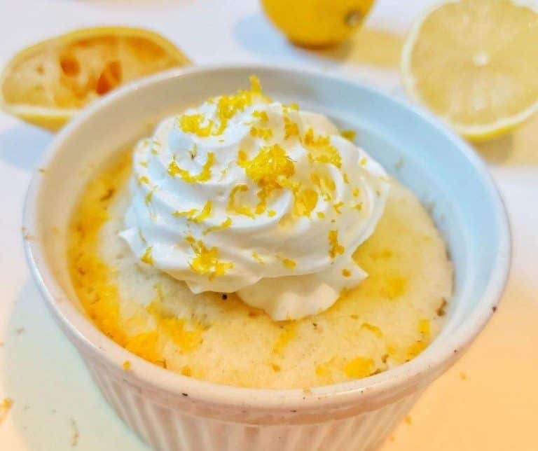 2-minute-sweet-and-tangy-lemon-mug-cake-that-tastes-like-sunshine