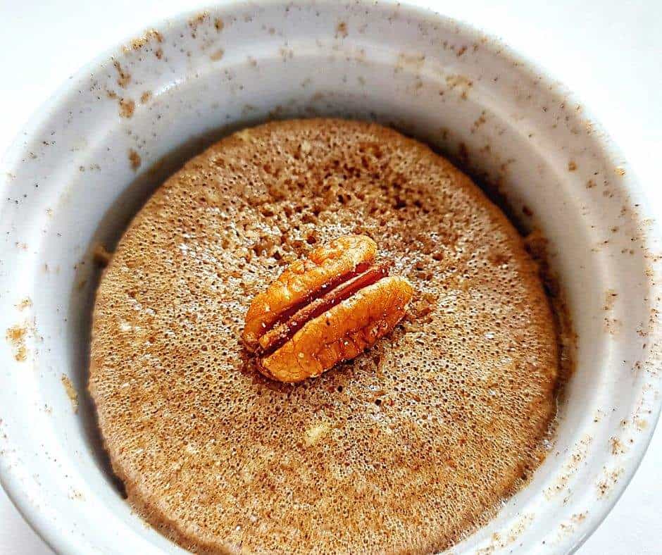 Cinnamon mug cake with pecan