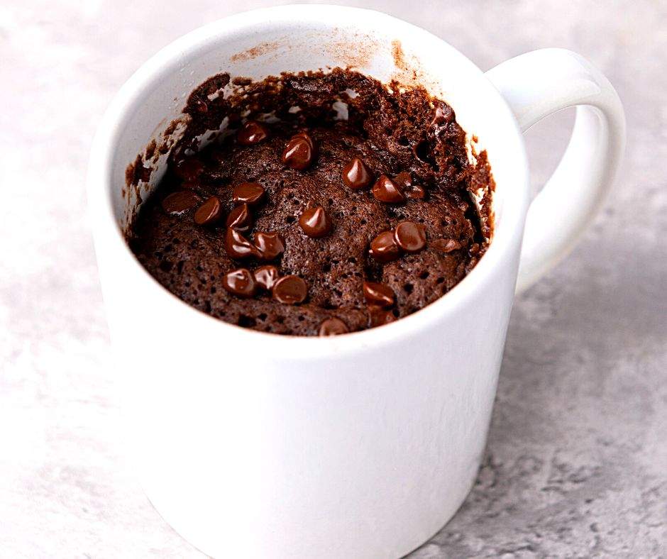 vegan brownie in a mug